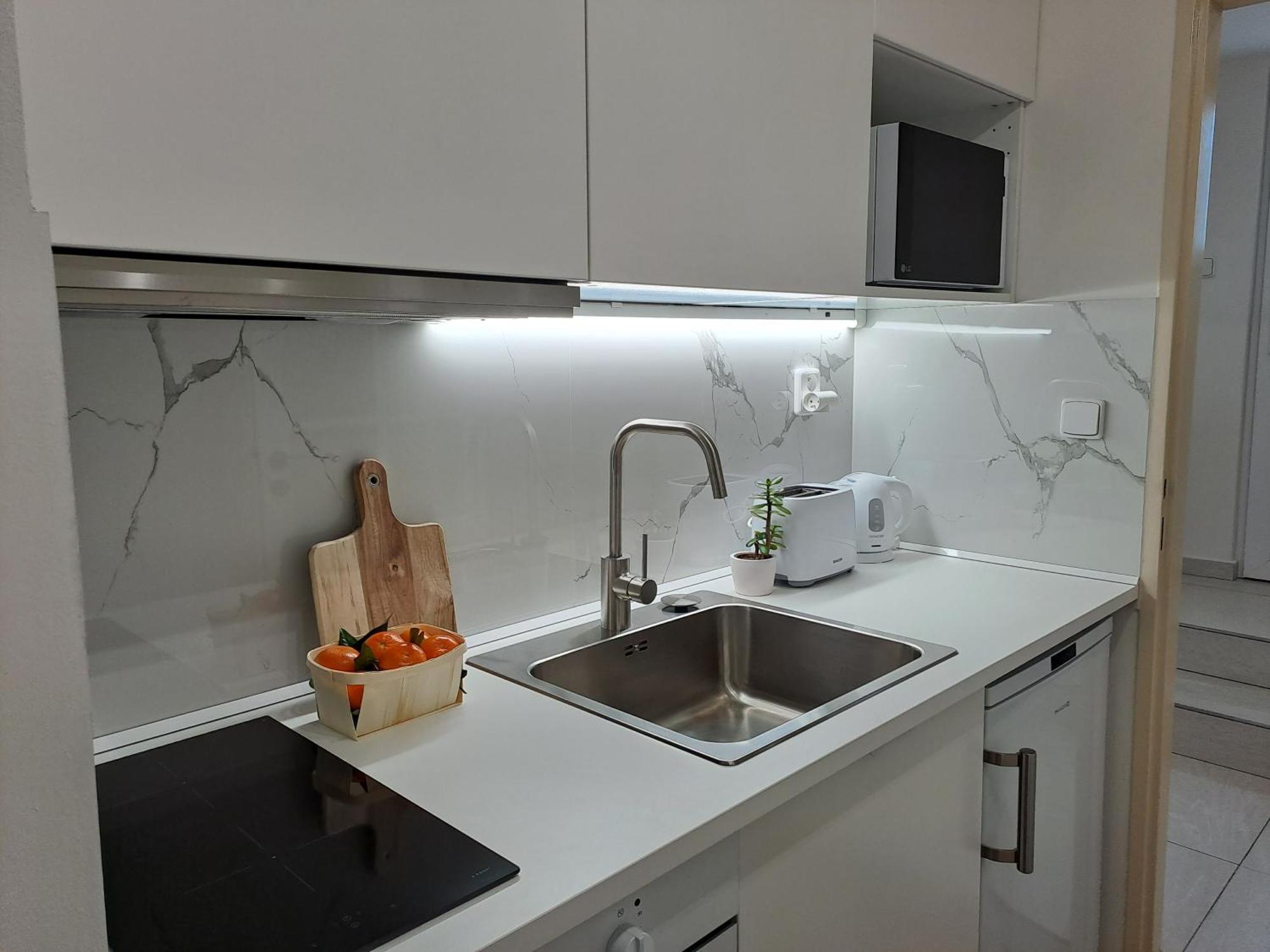 Apartmanovy Dum Se Zahradou V Klidne Casti Prahy Praga Exterior foto